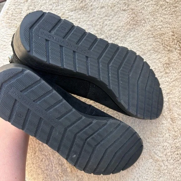 Adrianne Vittadini Black Suede Ankle Women's Chelsea Boots sz 8 - Picture 6 of 8